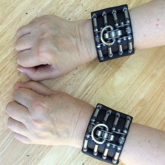 Punk Rock Emo Goth Black Chain Buckle Bracelet Set 2pc Jewelry Accessory - Picture 3 of 5